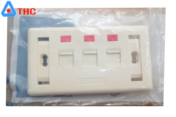 Mặt Wallplate 3 Port AMP Hình chữ nhật